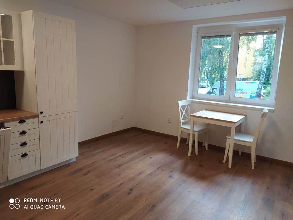 Studio flat to rent, 33 m², Havlíčkův Brod, Vysočina Region Studio flat to rent, 33 m², Havlíčkův Brod, Vysočina Region