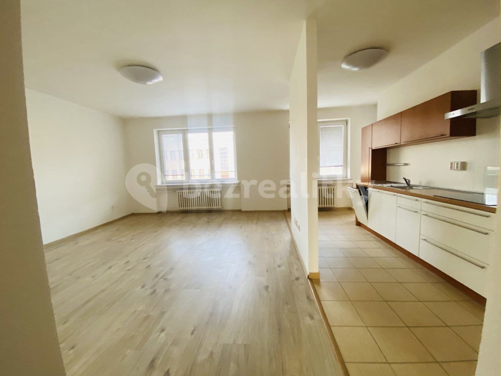 4 bedroom flat to rent, 97 m², Gregorova, Ostrava, Moravskoslezský Region