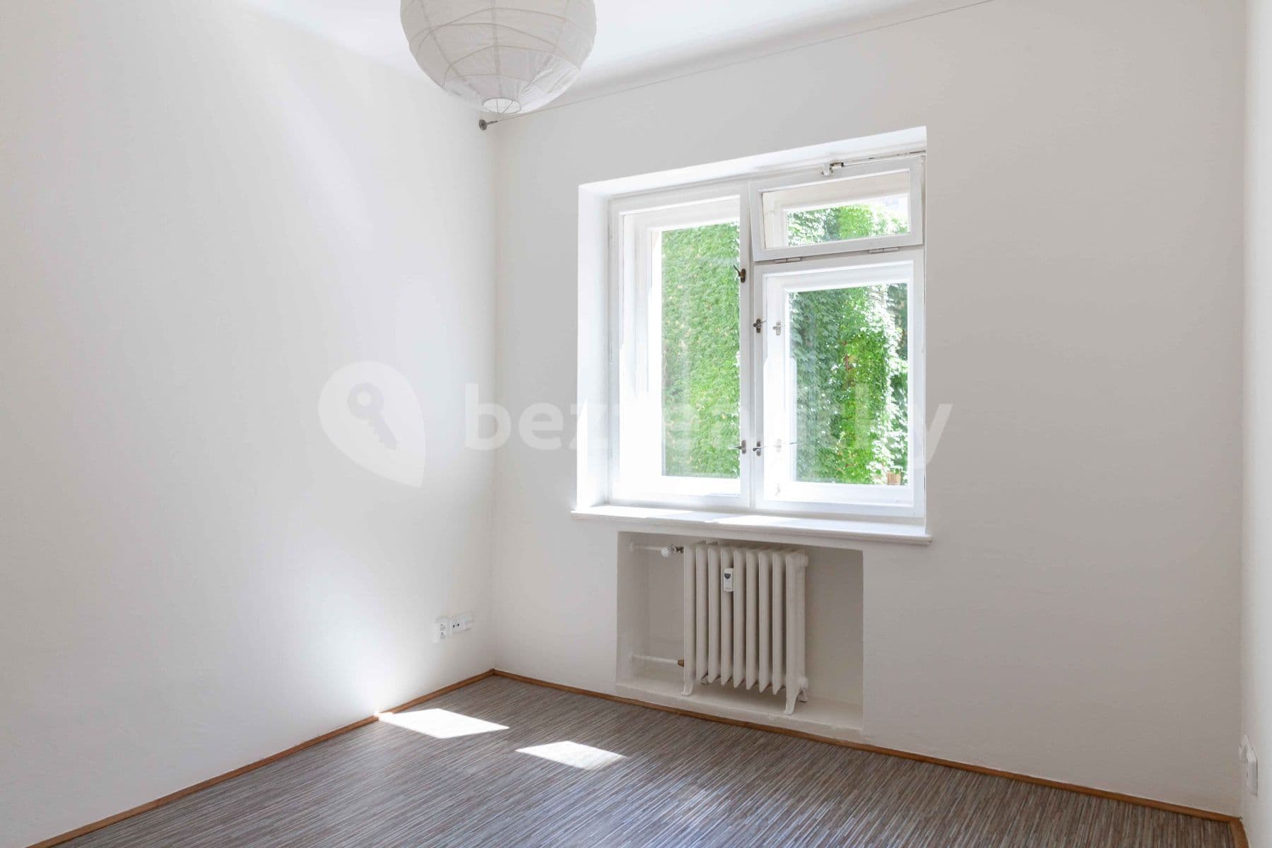 2 bedroom flat to rent, 48 m², Ondříčkova, Prague, Prague 2 bedroom flat to rent, 48 m², Ondříčkova, Prague, Prague