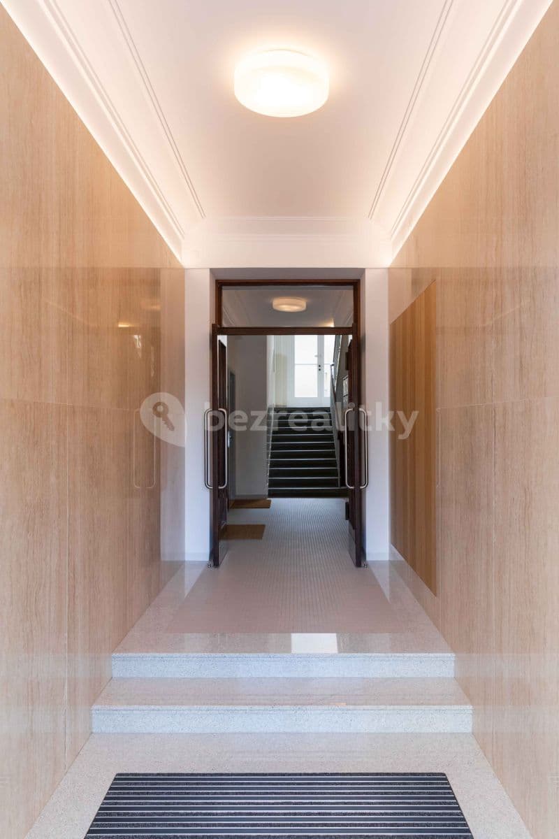 2 bedroom flat to rent, 48 m², Ondříčkova, Prague, Prague 2 bedroom flat to rent, 48 m², Ondříčkova, Prague, Prague