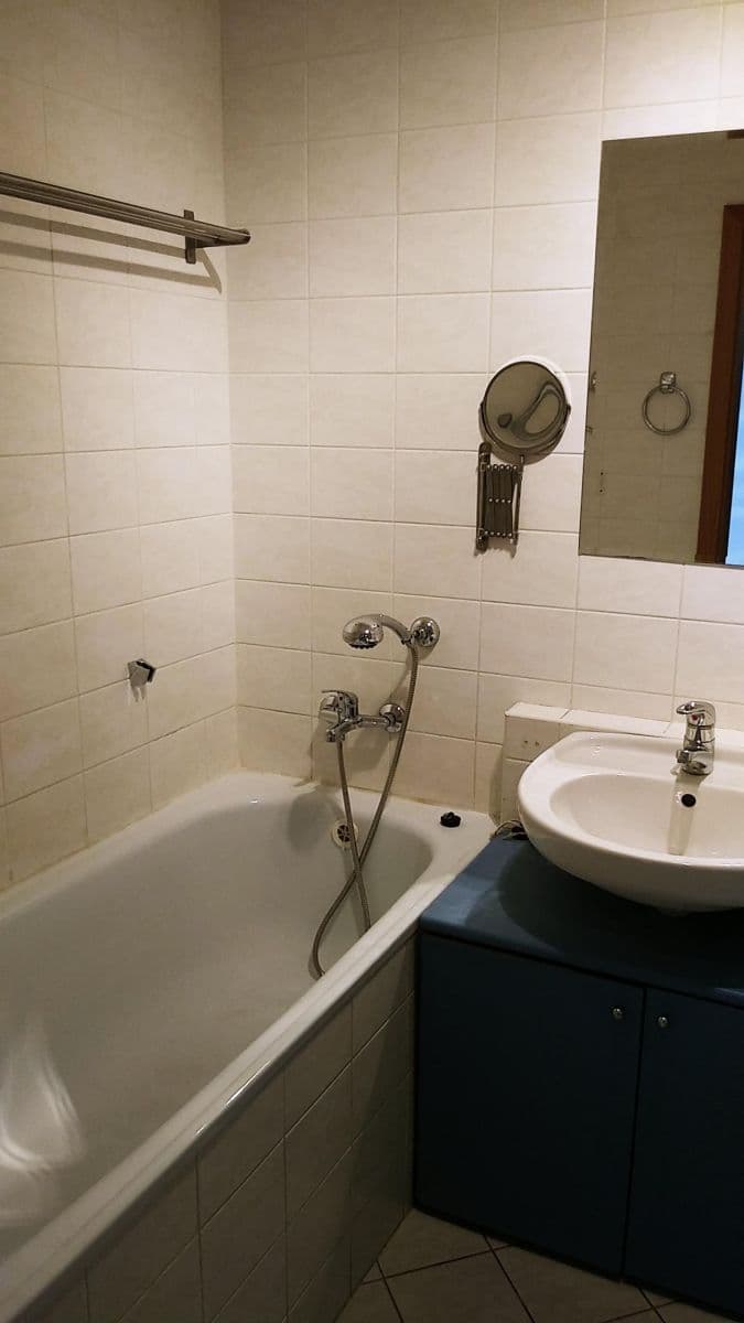 2 bedroom flat to rent, 56 m², Zadunajská cesta, Petržalka, Bratislavský Region 2 bedroom flat to rent, 56 m², Zadunajská cesta, Petržalka, Bratislavský Region