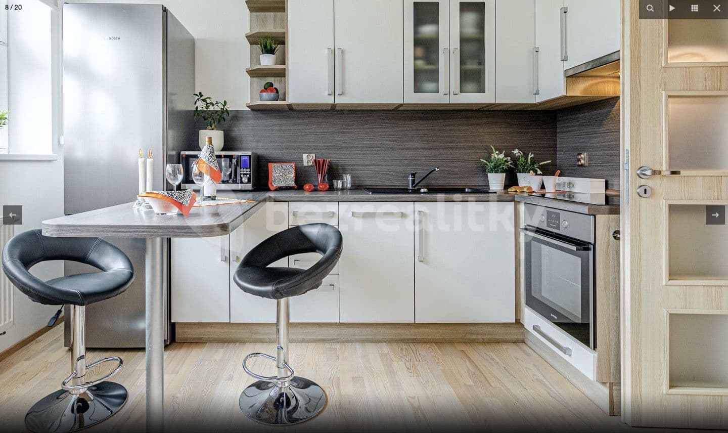 1 bedroom with open-plan kitchen flat to rent, 47 m², Prusická, Prague, Prague 1 bedroom with open-plan kitchen flat to rent, 47 m², Prusická, Prague, Prague