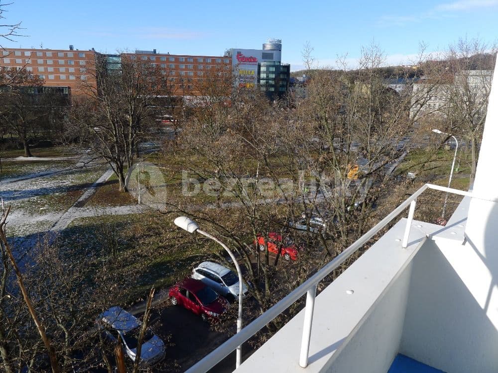 1 bedroom with open-plan kitchen flat to rent, 53 m², Prouzova, Prague, Prague 1 bedroom with open-plan kitchen flat to rent, 53 m², Prouzova, Prague, Prague