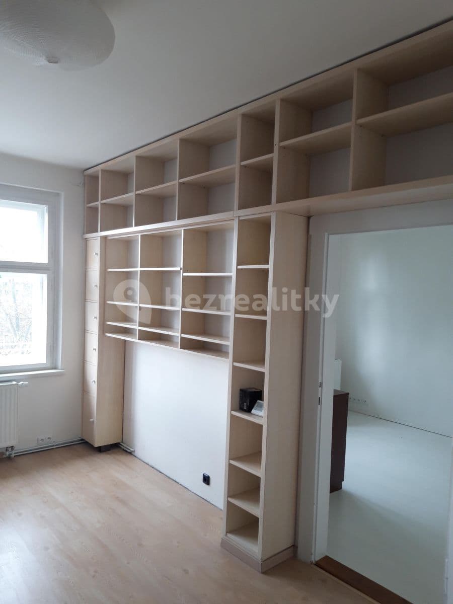 1 bedroom with open-plan kitchen flat to rent, 53 m², Prouzova, Prague, Prague 1 bedroom with open-plan kitchen flat to rent, 53 m², Prouzova, Prague, Prague
