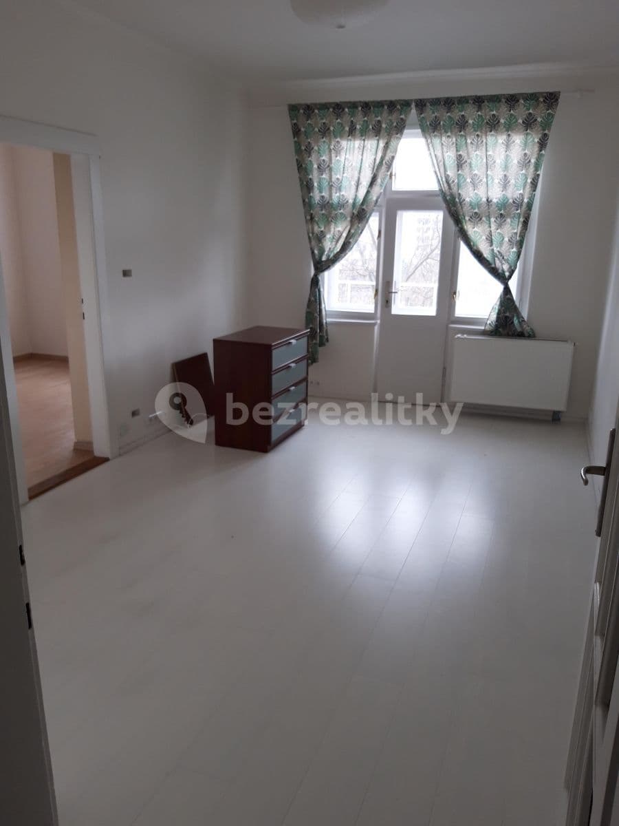 1 bedroom with open-plan kitchen flat to rent, 53 m², Prouzova, Prague, Prague 1 bedroom with open-plan kitchen flat to rent, 53 m², Prouzova, Prague, Prague