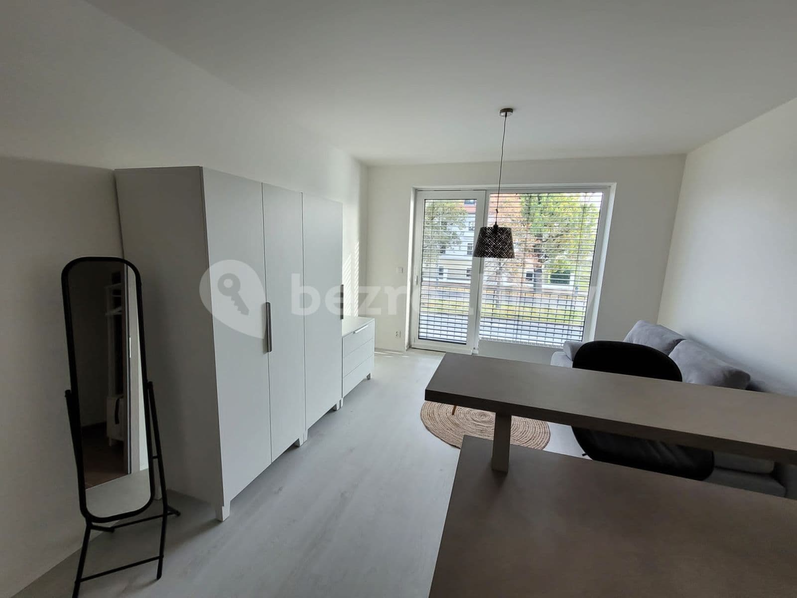 Studio flat to rent, 31 m², U Nového dvora, Prague, Prague Studio flat to rent, 31 m², U Nového dvora, Prague, Prague