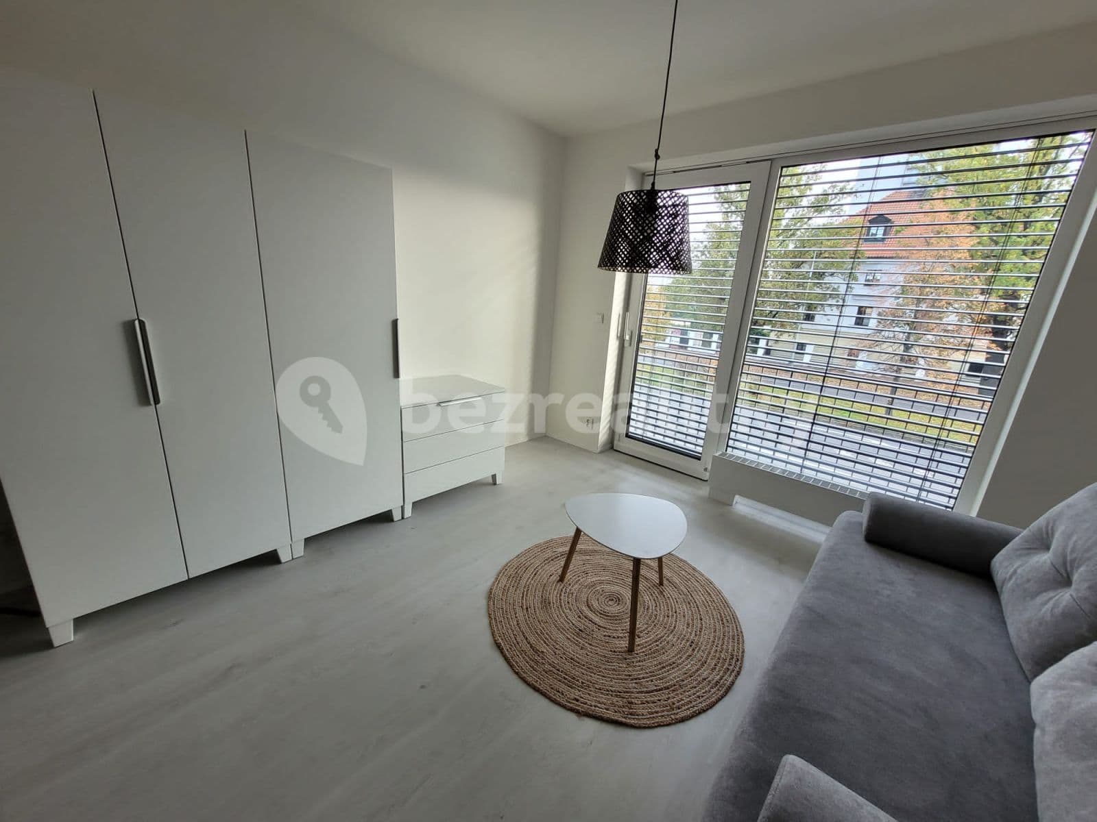 Studio flat to rent, 31 m², U Nového dvora, Prague, Prague Studio flat to rent, 31 m², U Nového dvora, Prague, Prague