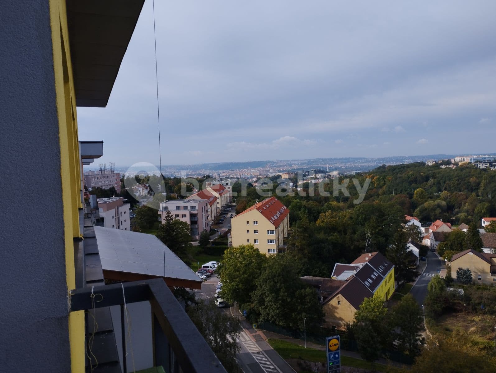 2 bedroom with open-plan kitchen flat to rent, 80 m², Teplická, Prague, Prague 2 bedroom with open-plan kitchen flat to rent, 80 m², Teplická, Prague, Prague