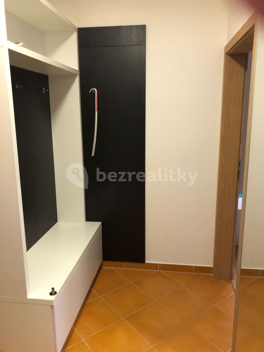 1 bedroom with open-plan kitchen flat to rent, 55 m², Hugo Haase, Prague, Prague 1 bedroom with open-plan kitchen flat to rent, 55 m², Hugo Haase, Prague, Prague