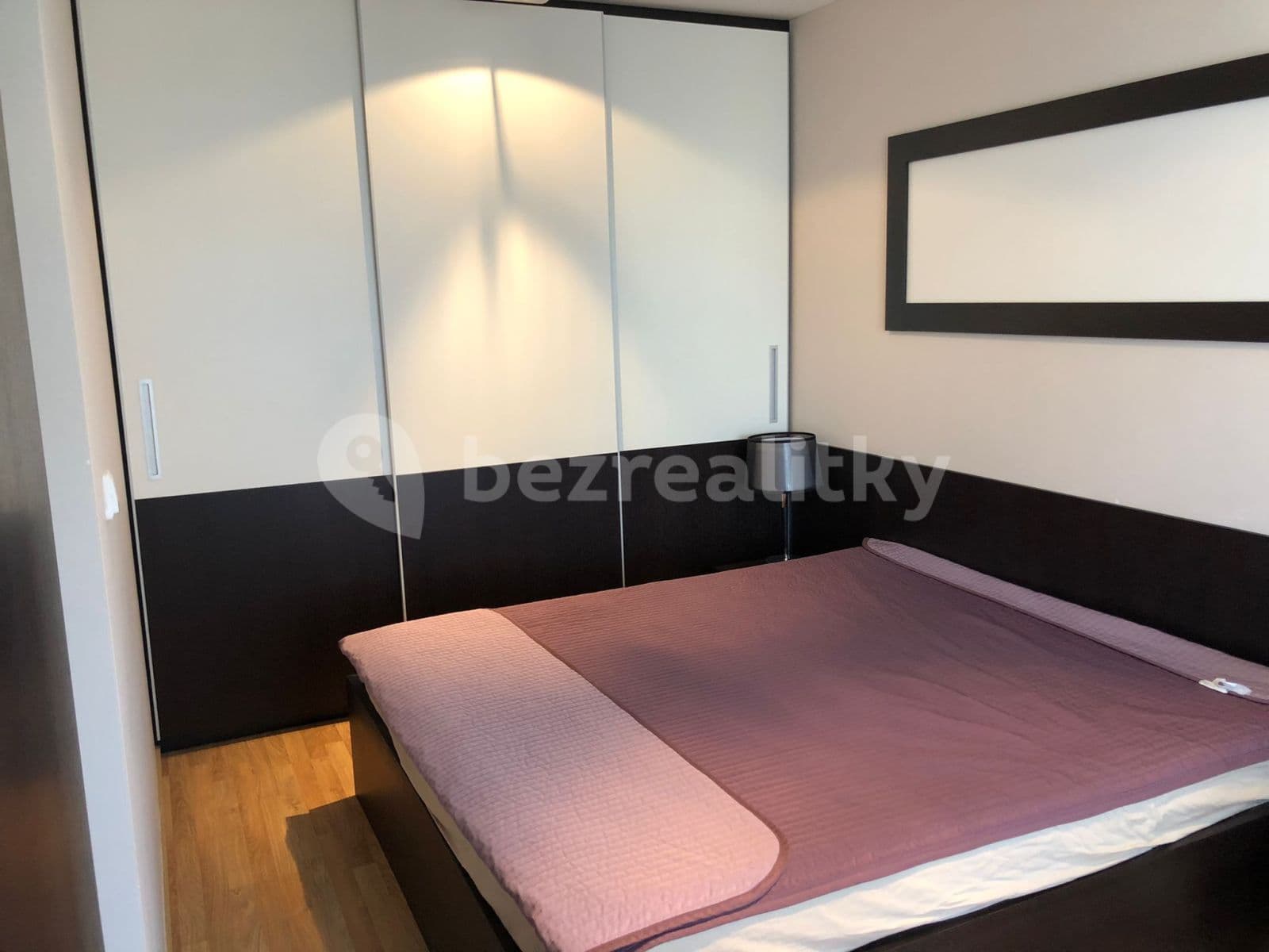1 bedroom with open-plan kitchen flat to rent, 55 m², Hugo Haase, Prague, Prague 1 bedroom with open-plan kitchen flat to rent, 55 m², Hugo Haase, Prague, Prague