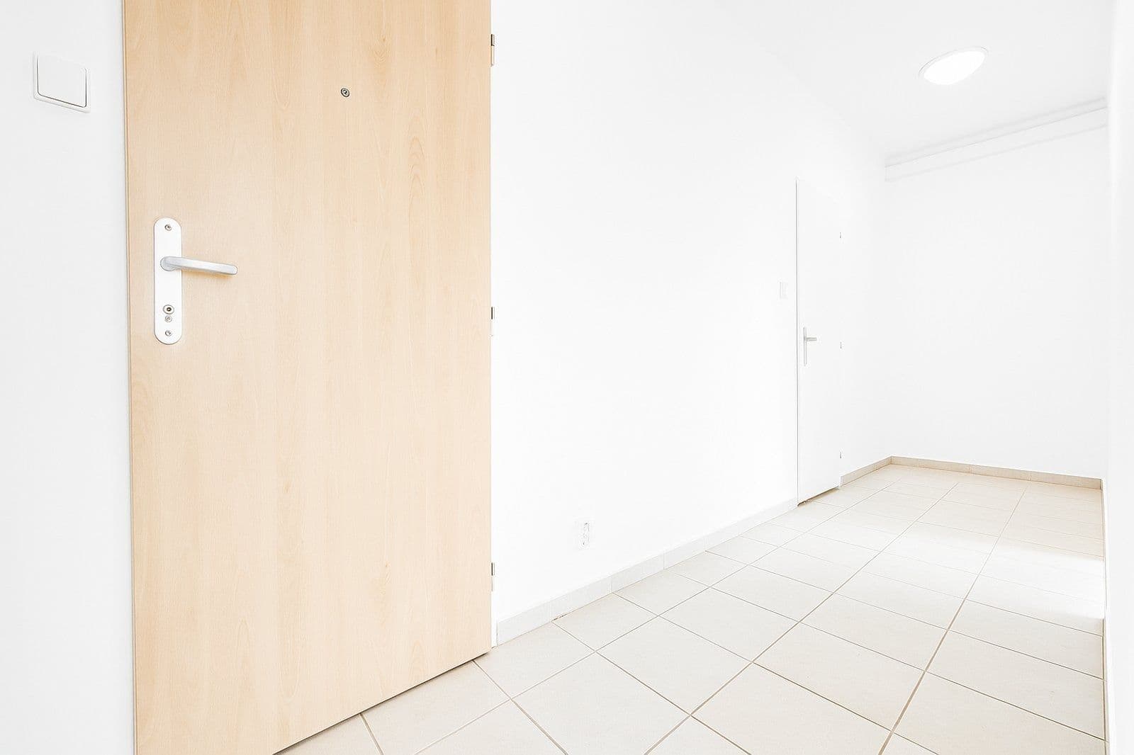 1 bedroom with open-plan kitchen flat to rent, 39 m², Dělnická, Havířov, Moravskoslezský Region 1 bedroom with open-plan kitchen flat to rent, 39 m², Dělnická, Havířov, Moravskoslezský Region