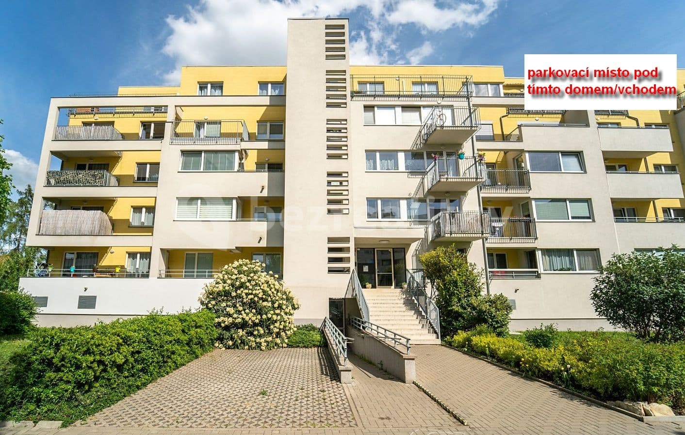 garage to rent, 13 m², Chlebovická, Prague, Prague garage to rent, 13 m², Chlebovická, Prague, Prague