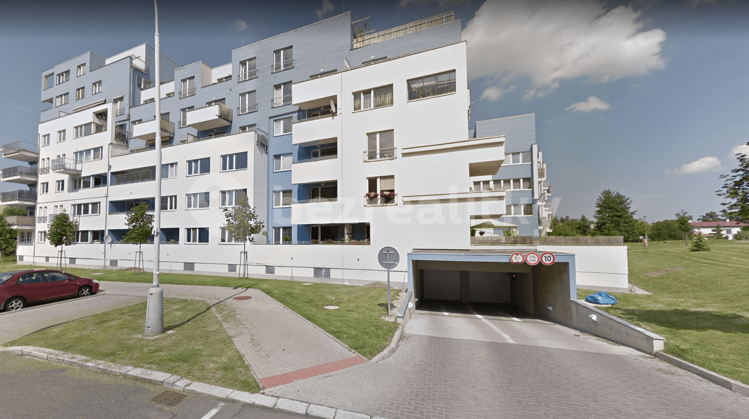 garage to rent, 13 m², Chlebovická, Prague, Prague garage to rent, 13 m², Chlebovická, Prague, Prague