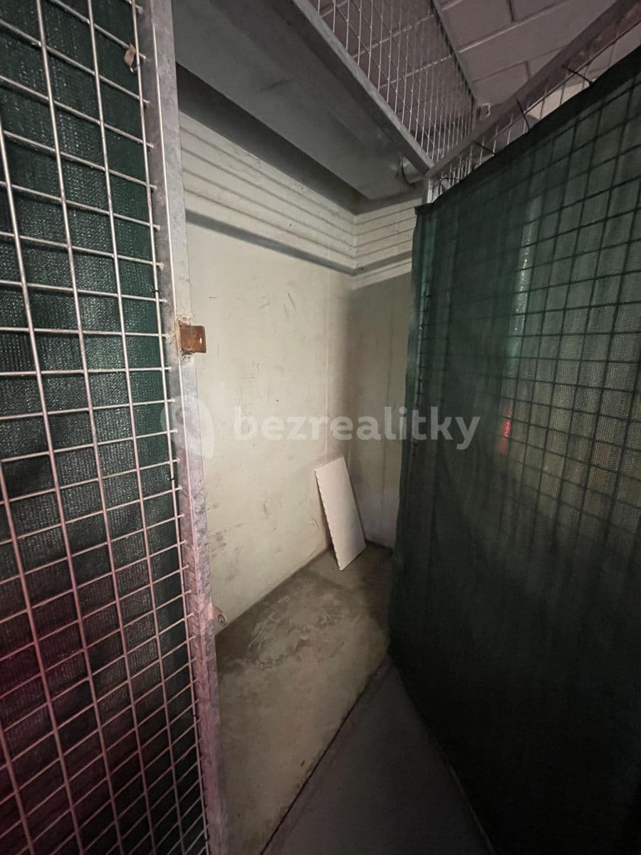 1 bedroom with open-plan kitchen flat to rent, 60 m², Žitná, Hostivice, Středočeský Region 1 bedroom with open-plan kitchen flat to rent, 60 m², Žitná, Hostivice, Středočeský Region