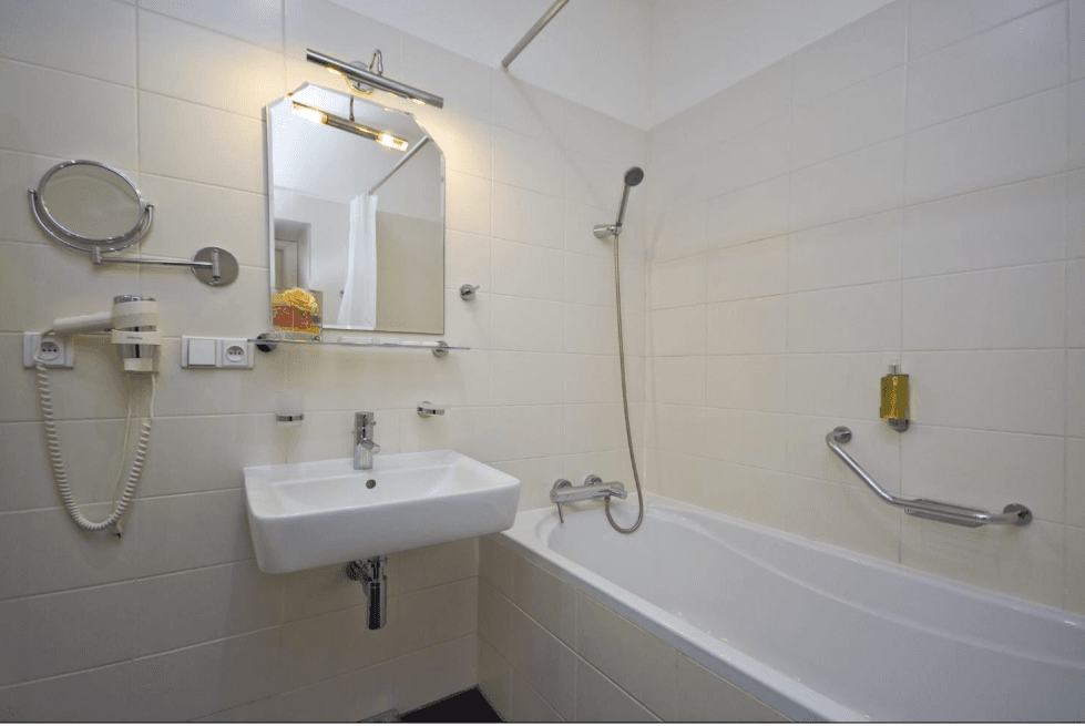 Studio flat to rent, 44 m², V Lesíčku, Prague, Prague Studio flat to rent, 44 m², V Lesíčku, Prague, Prague