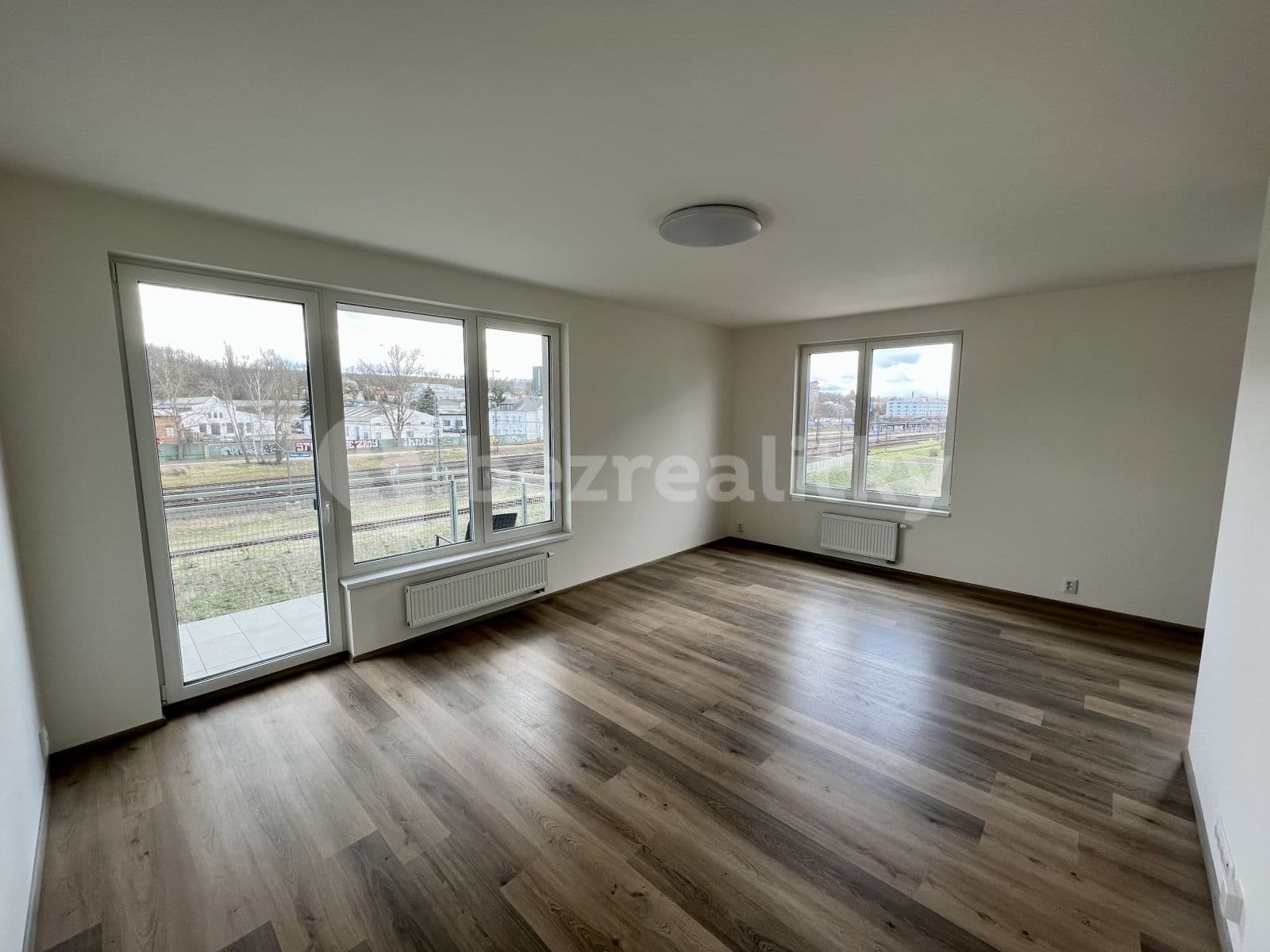 1 bedroom with open-plan kitchen flat to rent, 57 m², Čerpadlová, Prague, Prague 1 bedroom with open-plan kitchen flat to rent, 57 m², Čerpadlová, Prague, Prague