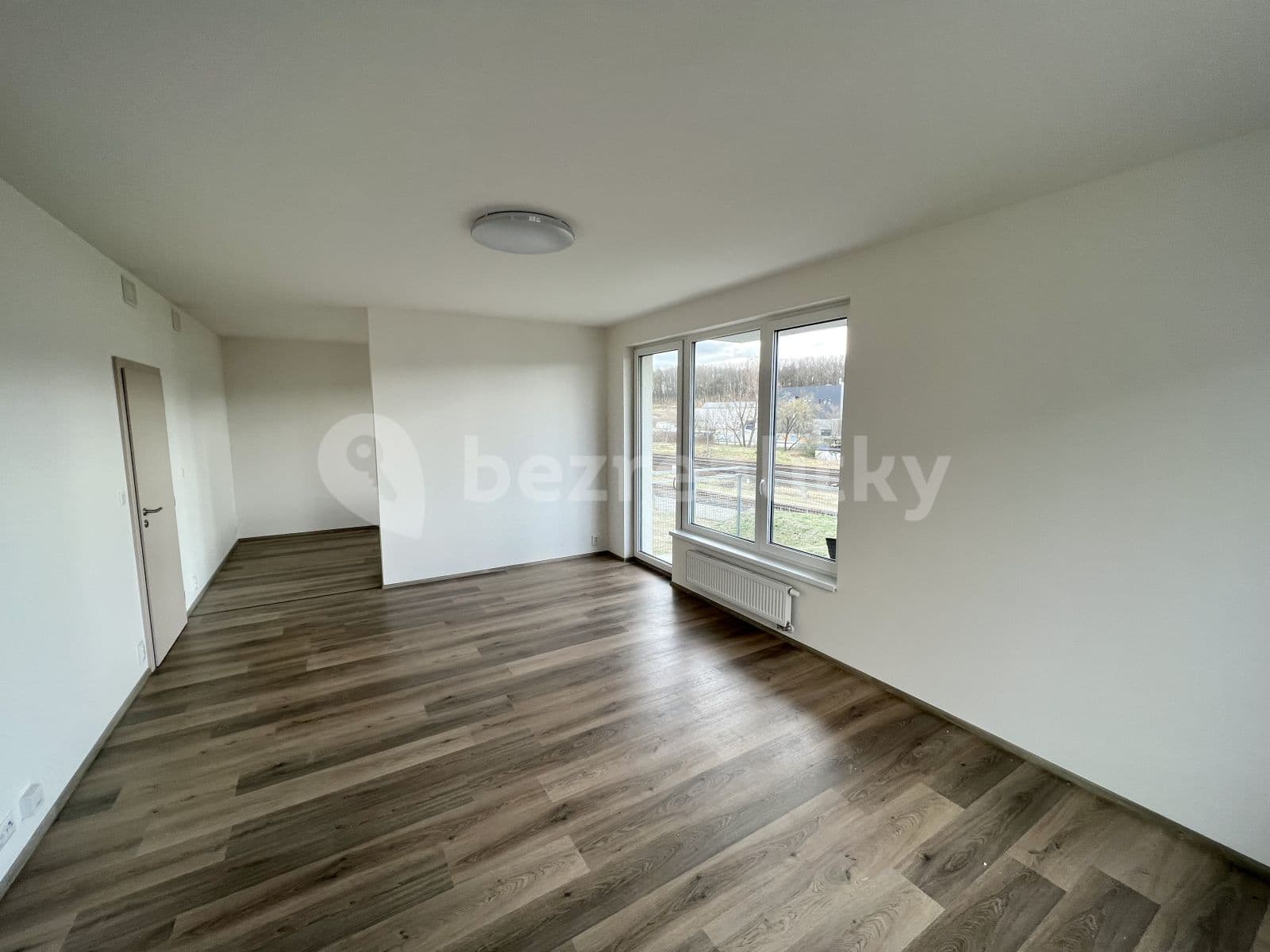 1 bedroom with open-plan kitchen flat to rent, 57 m², Čerpadlová, Prague, Prague 1 bedroom with open-plan kitchen flat to rent, 57 m², Čerpadlová, Prague, Prague