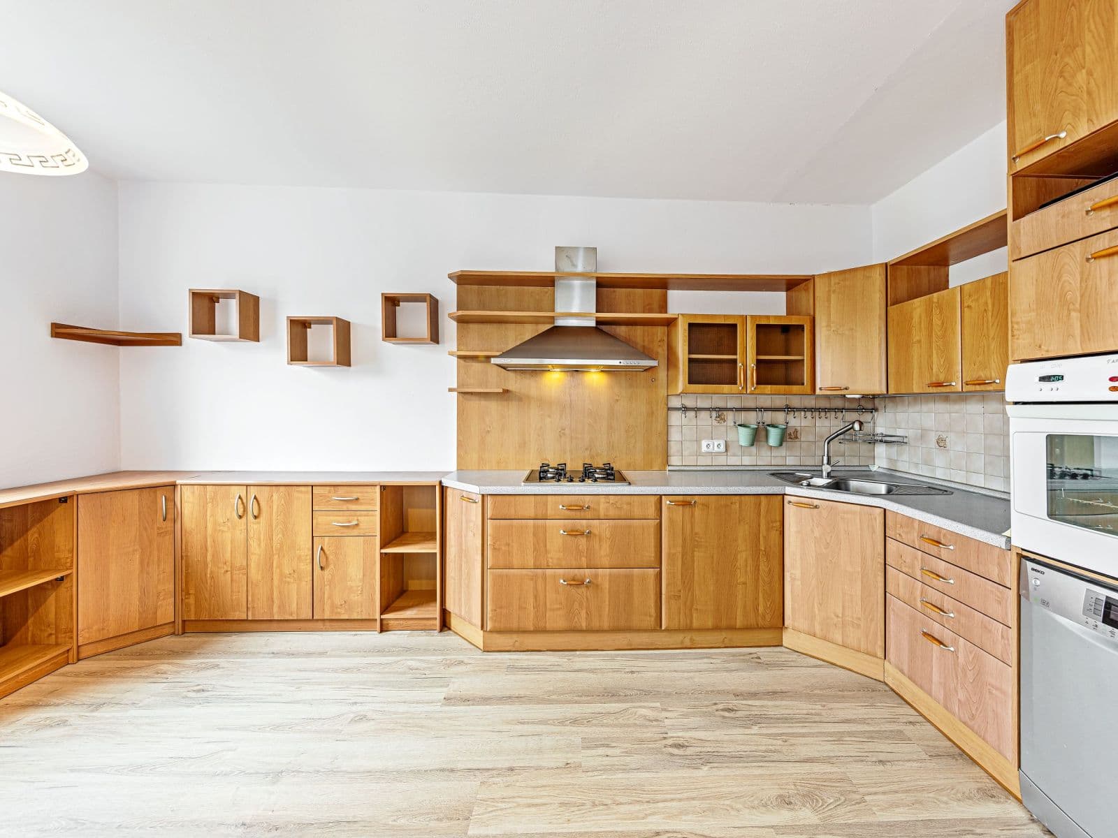 3 bedroom flat to rent, 78 m², F. L. Čelakovského, Jablonec nad Nisou, Liberecký Region 3 bedroom flat to rent, 78 m², F. L. Čelakovského, Jablonec nad Nisou, Liberecký Region