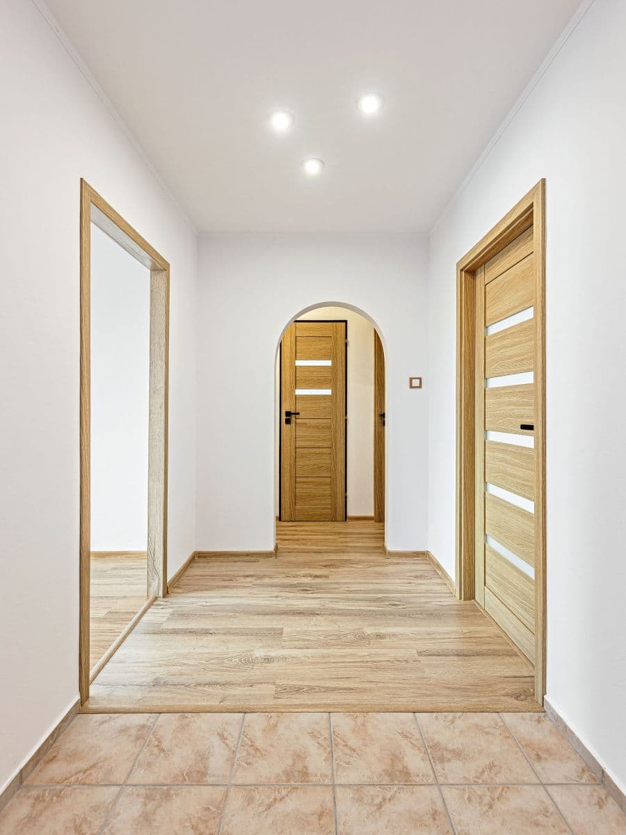 3 bedroom flat to rent, 78 m², F. L. Čelakovského, Jablonec nad Nisou, Liberecký Region 3 bedroom flat to rent, 78 m², F. L. Čelakovského, Jablonec nad Nisou, Liberecký Region