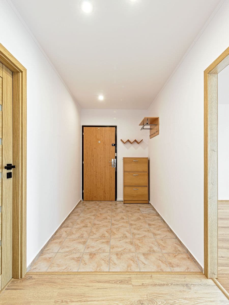 3 bedroom flat to rent, 78 m², F. L. Čelakovského, Jablonec nad Nisou, Liberecký Region 3 bedroom flat to rent, 78 m², F. L. Čelakovského, Jablonec nad Nisou, Liberecký Region