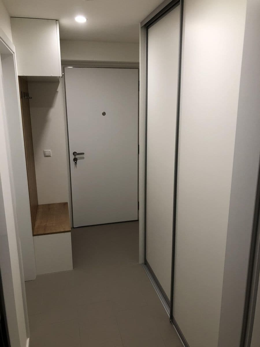 Studio flat to rent, 26 m², Ramonova, Prague, Prague Studio flat to rent, 26 m², Ramonova, Prague, Prague