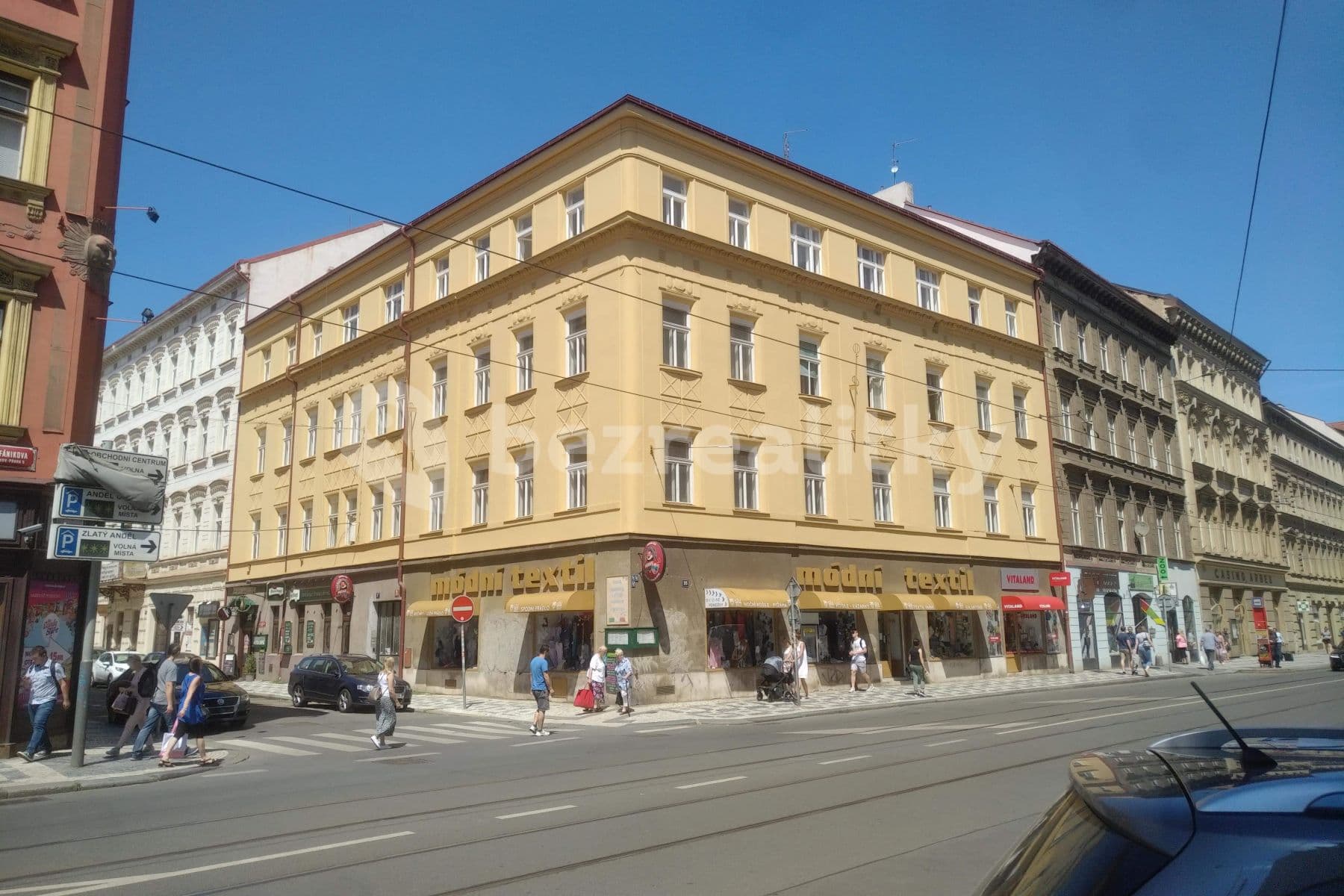 1 bedroom flat to rent, 46 m², Viktora Huga, Prague, Prague 1 bedroom flat to rent, 46 m², Viktora Huga, Prague, Prague