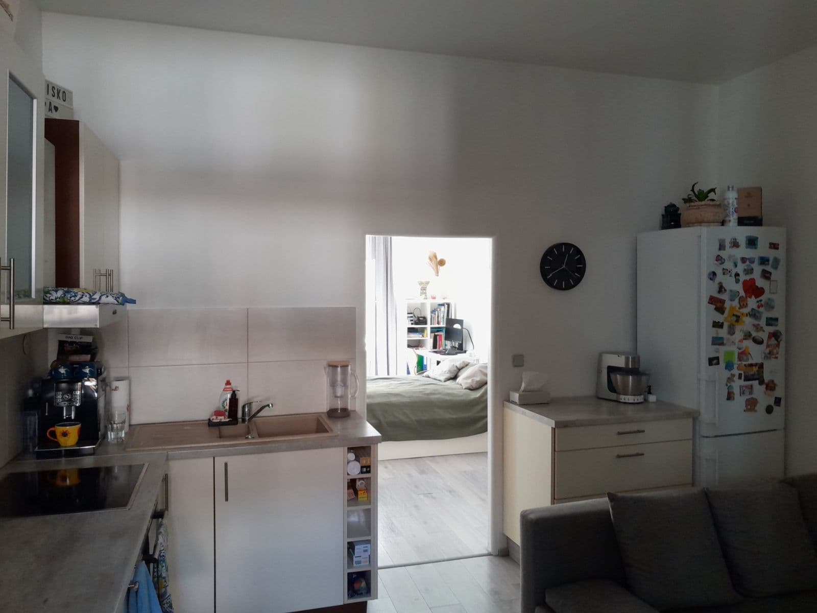 1 bedroom flat to rent, 46 m², Viktora Huga, Prague, Prague 1 bedroom flat to rent, 46 m², Viktora Huga, Prague, Prague