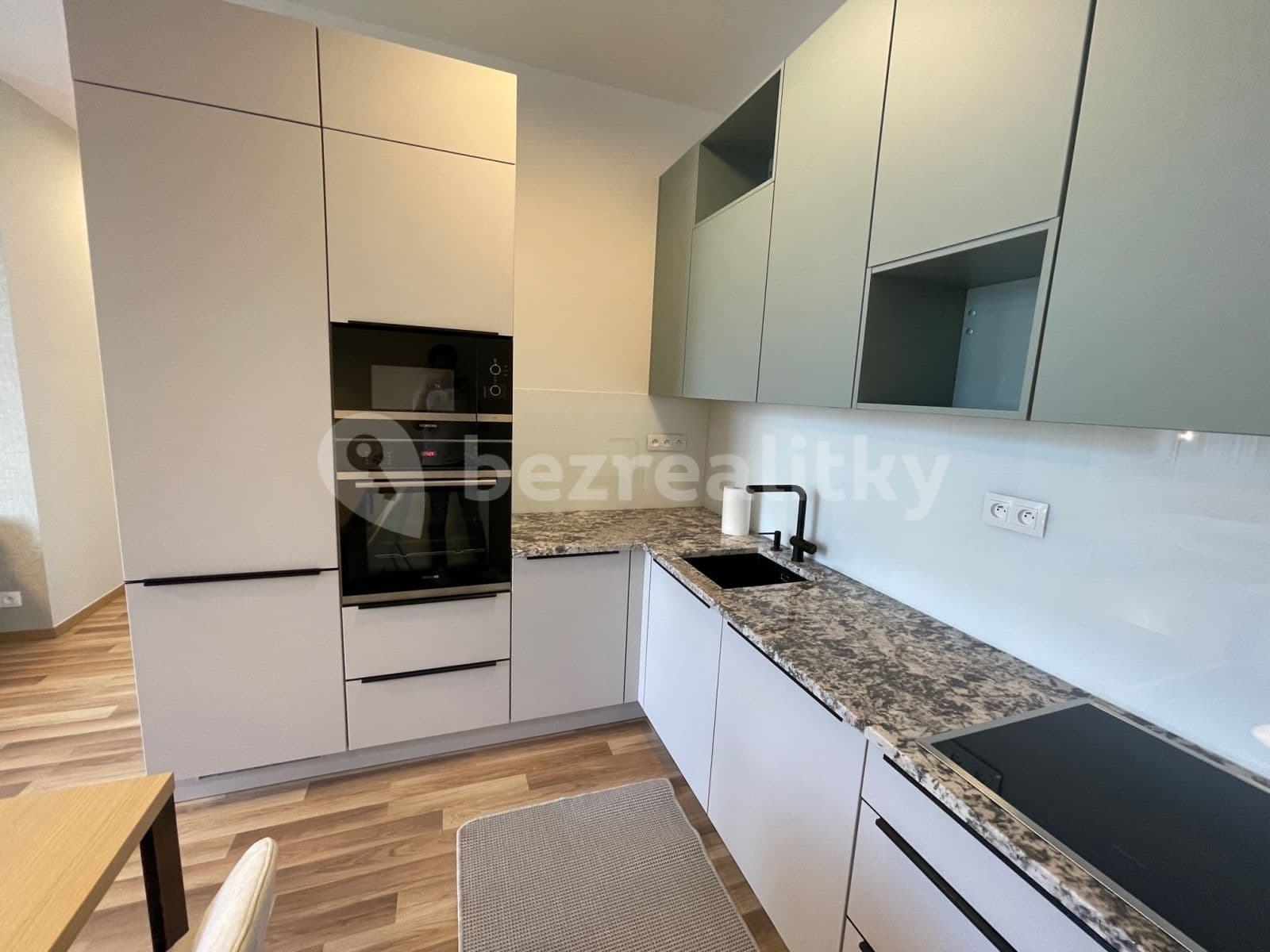 2 bedroom flat to rent, 52 m², Tomášikova, Ružinov, Bratislavský Region 2 bedroom flat to rent, 52 m², Tomášikova, Ružinov, Bratislavský Region