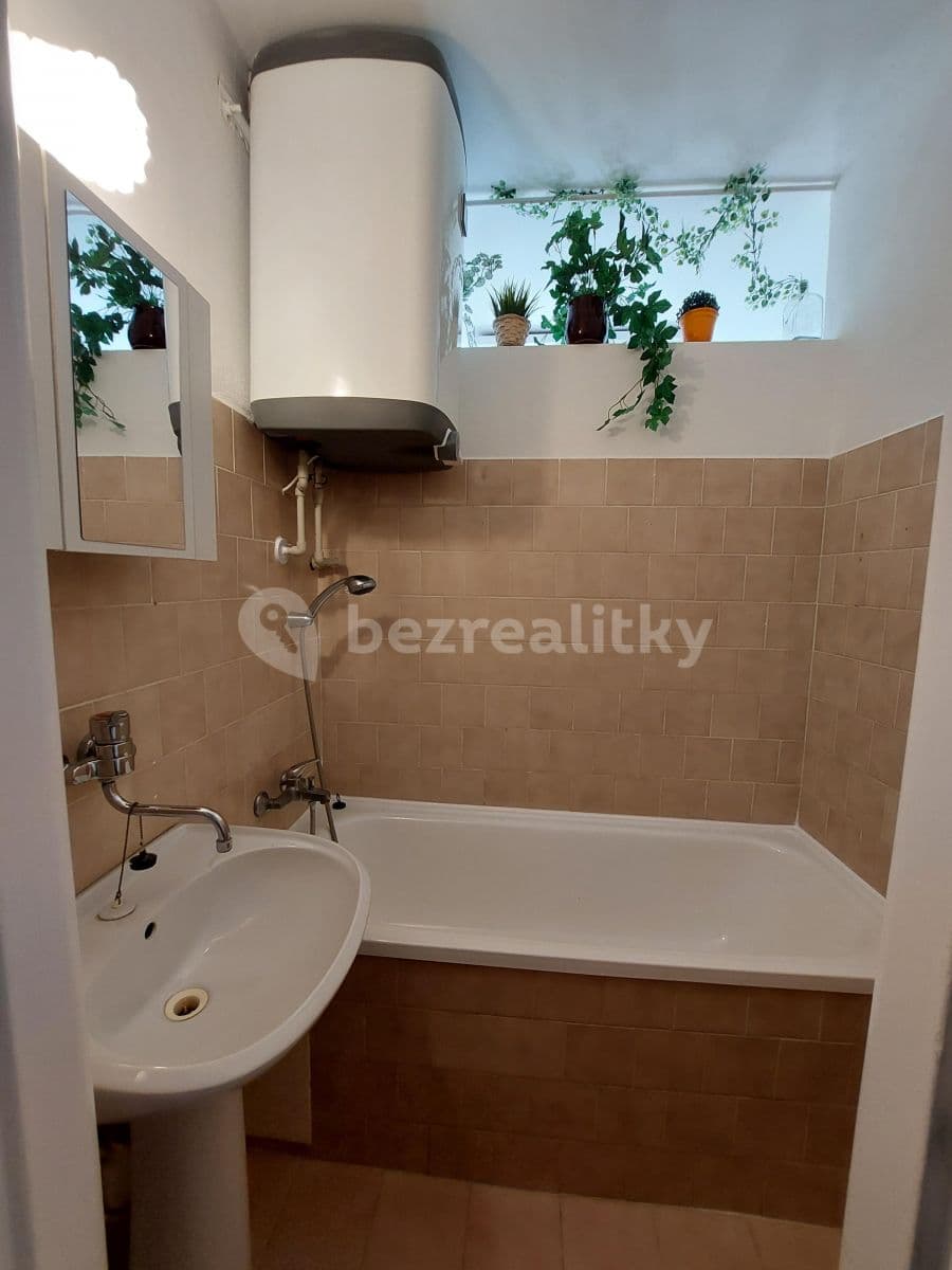 2 bedroom flat to rent, 55 m², Jubilejní, Velké Opatovice, Jihomoravský Region