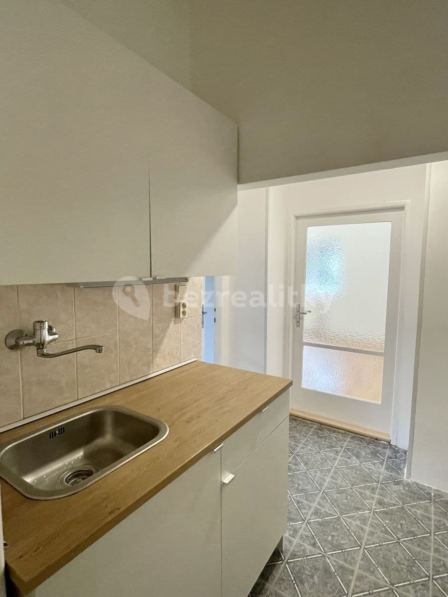 1 bedroom with open-plan kitchen flat to rent, 47 m², Chotouňská, Prague, Prague 1 bedroom with open-plan kitchen flat to rent, 47 m², Chotouňská, Prague, Prague