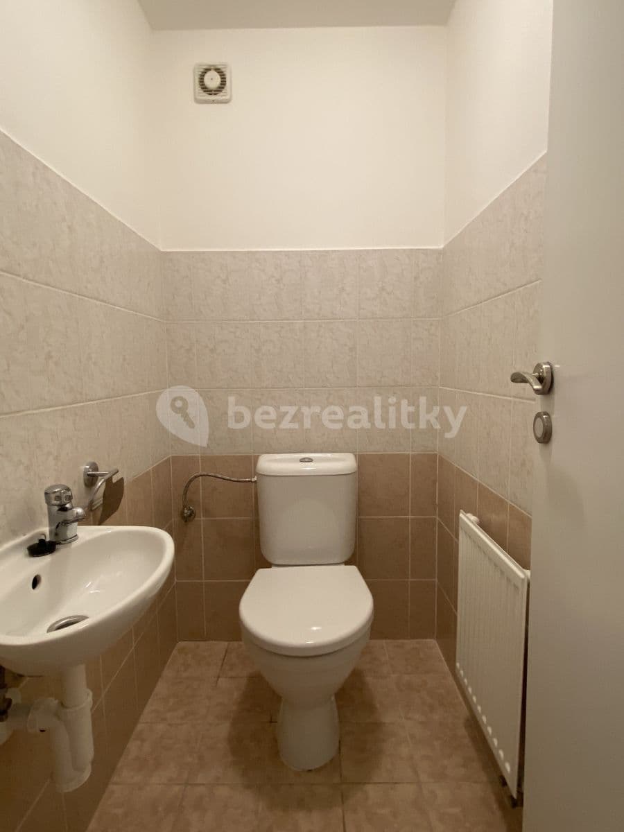 1 bedroom with open-plan kitchen flat to rent, 42 m², Leitnerova, Brno, Jihomoravský Region 1 bedroom with open-plan kitchen flat to rent, 42 m², Leitnerova, Brno, Jihomoravský Region
