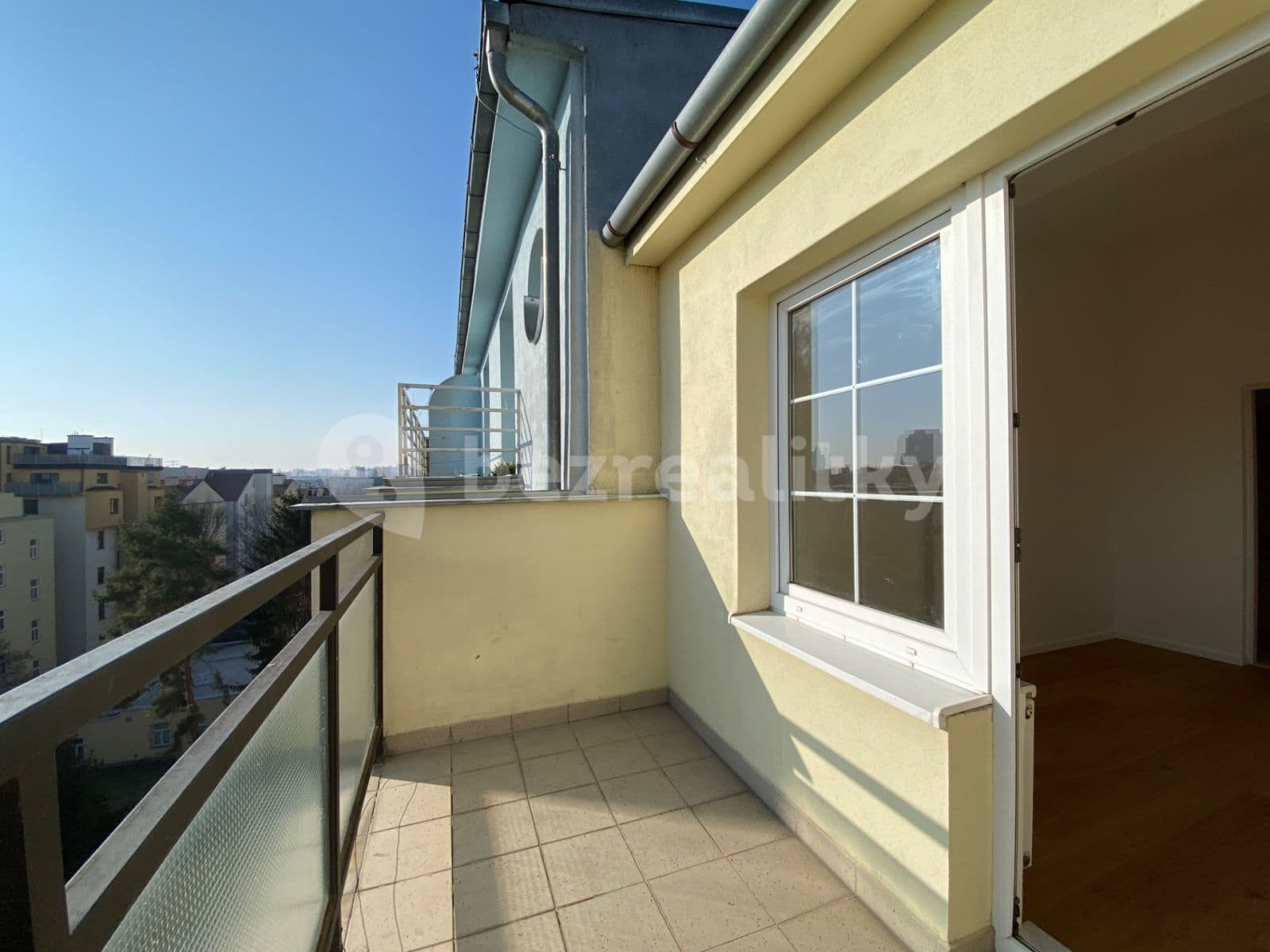 1 bedroom with open-plan kitchen flat to rent, 42 m², Leitnerova, Brno, Jihomoravský Region 1 bedroom with open-plan kitchen flat to rent, 42 m², Leitnerova, Brno, Jihomoravský Region