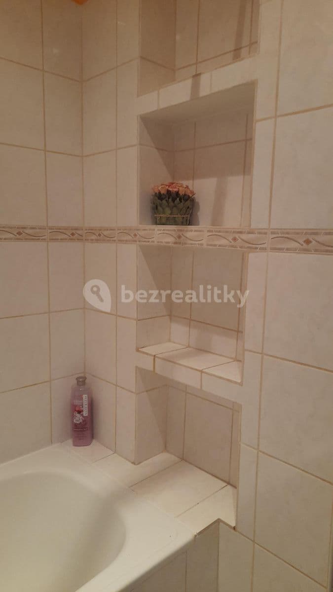 1 bedroom flat to rent, 52 m², Nad Šutkou, Prague, Prague 1 bedroom flat to rent, 52 m², Nad Šutkou, Prague, Prague