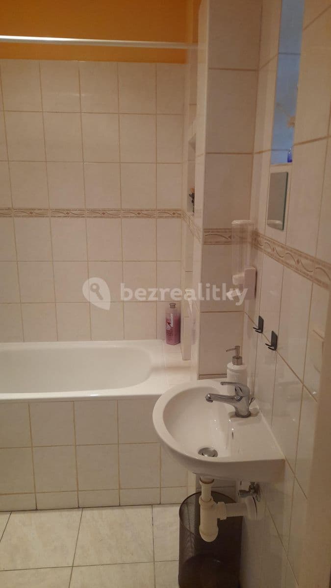 1 bedroom flat to rent, 52 m², Nad Šutkou, Prague, Prague 1 bedroom flat to rent, 52 m², Nad Šutkou, Prague, Prague