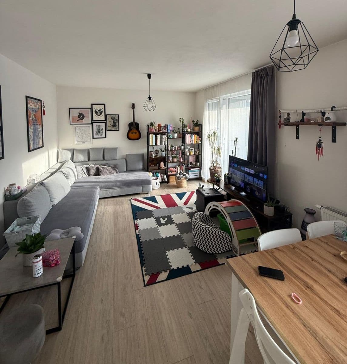 2 bedroom with open-plan kitchen flat to rent, 70 m², V Hliníkách, Chrudim, Pardubický Region 2 bedroom with open-plan kitchen flat to rent, 70 m², V Hliníkách, Chrudim, Pardubický Region