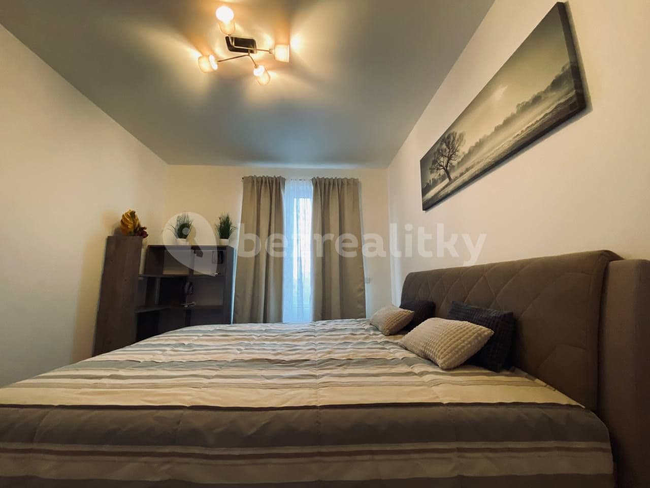 1 bedroom with open-plan kitchen flat to rent, 49 m², Prague, Prague 1 bedroom with open-plan kitchen flat to rent, 49 m², Prague, Prague