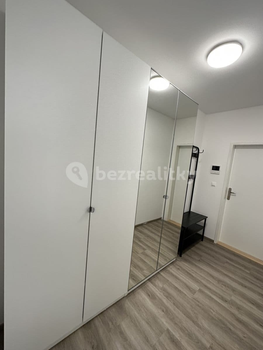 1 bedroom with open-plan kitchen flat to rent, 73 m², Havránkova, Brno, Jihomoravský Region 1 bedroom with open-plan kitchen flat to rent, 73 m², Havránkova, Brno, Jihomoravský Region