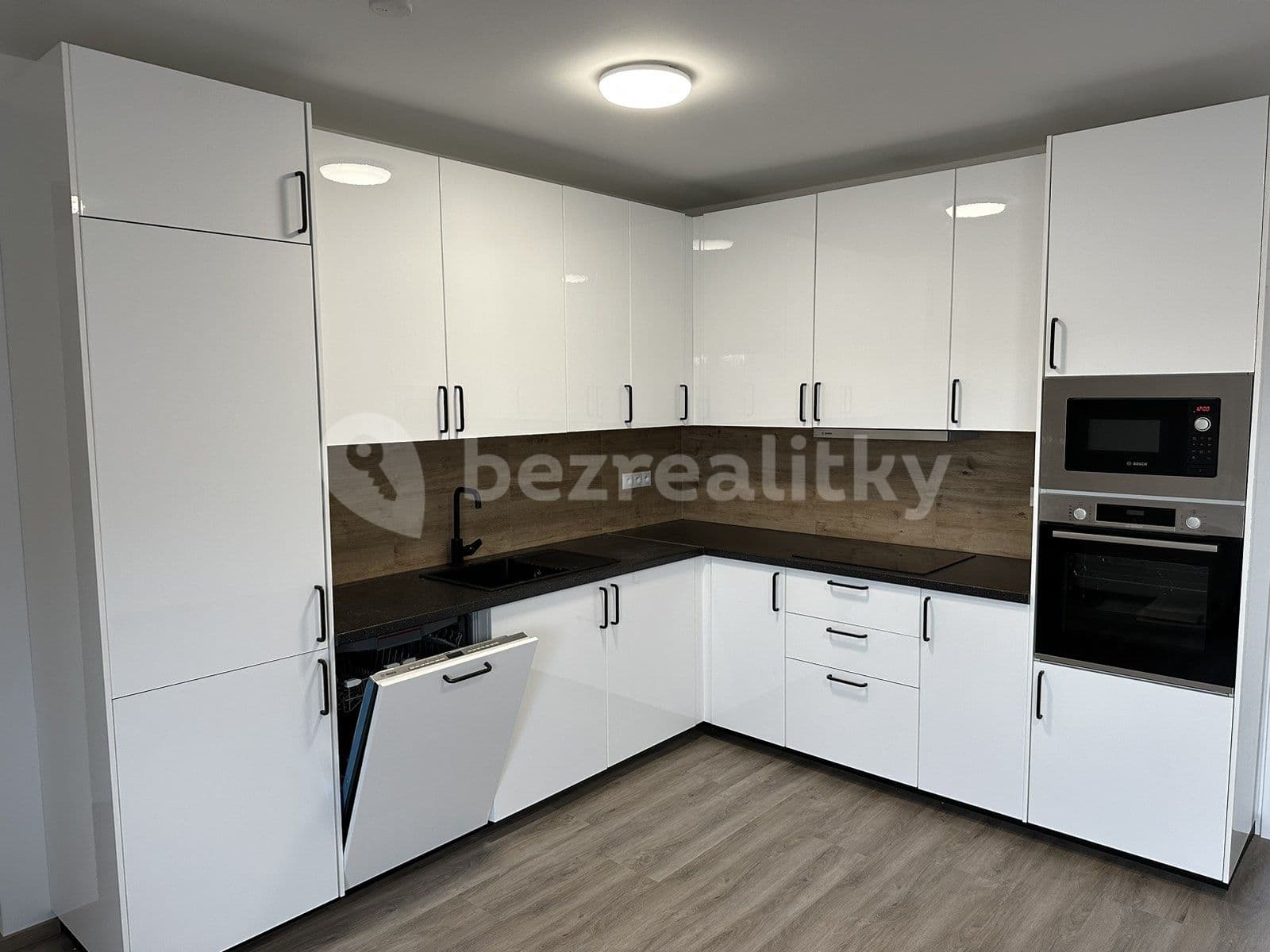 1 bedroom with open-plan kitchen flat to rent, 73 m², Havránkova, Brno, Jihomoravský Region 1 bedroom with open-plan kitchen flat to rent, 73 m², Havránkova, Brno, Jihomoravský Region