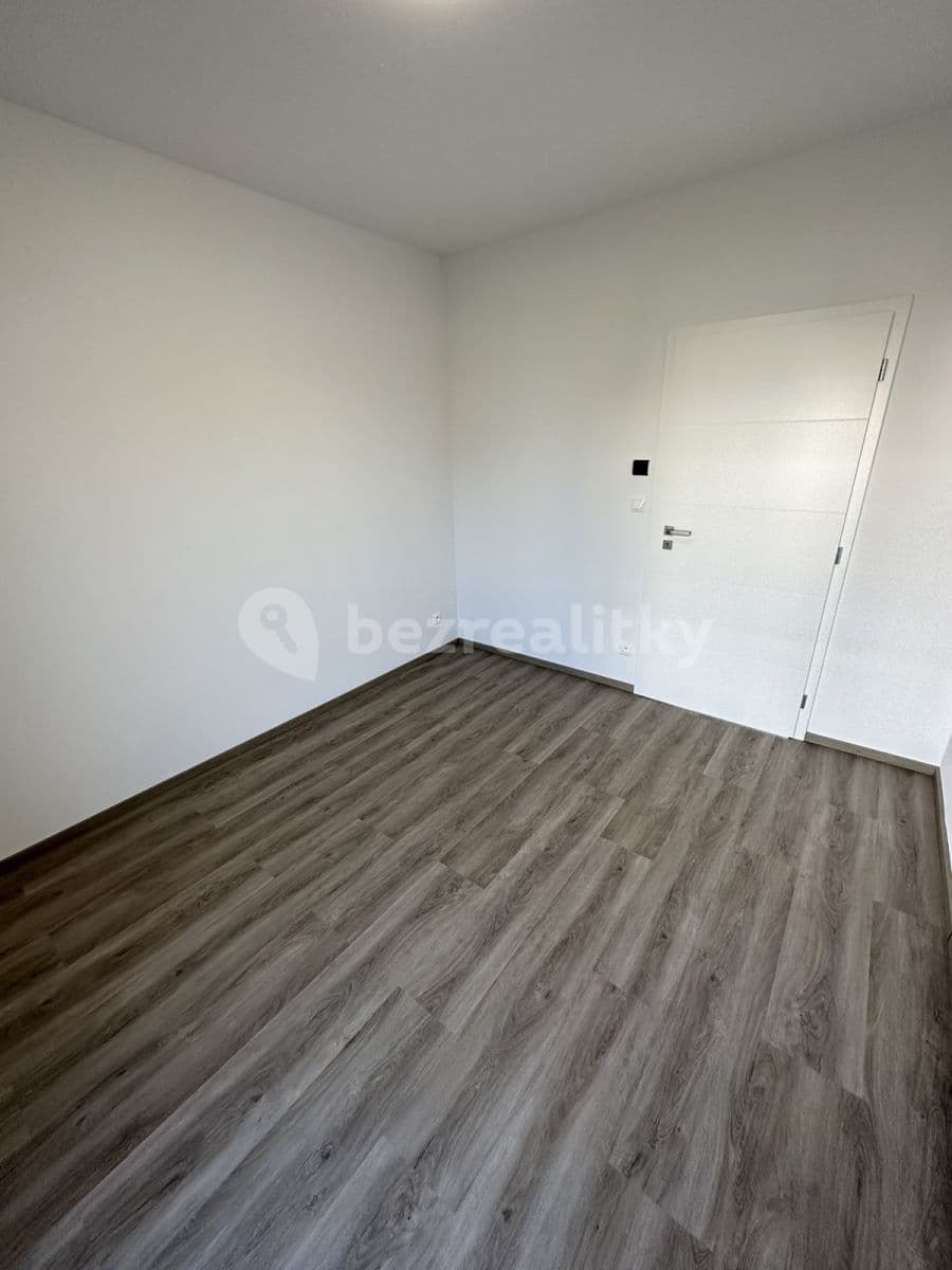 1 bedroom with open-plan kitchen flat to rent, 73 m², Havránkova, Brno, Jihomoravský Region 1 bedroom with open-plan kitchen flat to rent, 73 m², Havránkova, Brno, Jihomoravský Region