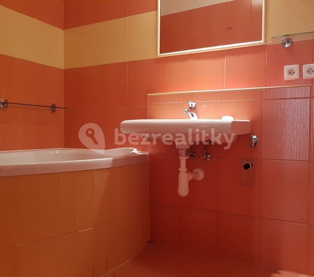 1 bedroom with open-plan kitchen flat to rent, 49 m², Voskovcova, Olomouc, Olomoucký Region 1 bedroom with open-plan kitchen flat to rent, 49 m², Voskovcova, Olomouc, Olomoucký Region
