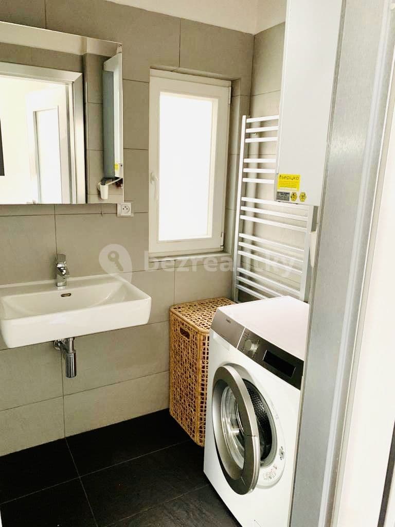 1 bedroom with open-plan kitchen flat to rent, 67 m², Tovární, Prague, Prague 1 bedroom with open-plan kitchen flat to rent, 67 m², Tovární, Prague, Prague