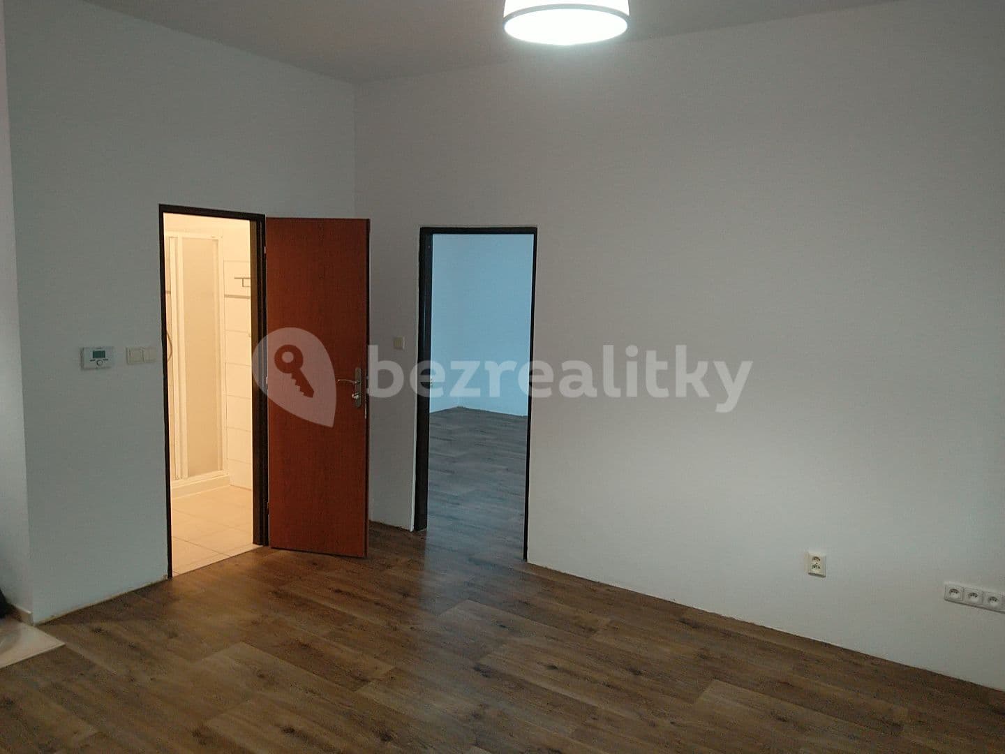 1 bedroom with open-plan kitchen flat to rent, 53 m², Žitavského, Prague, Prague 1 bedroom with open-plan kitchen flat to rent, 53 m², Žitavského, Prague, Prague