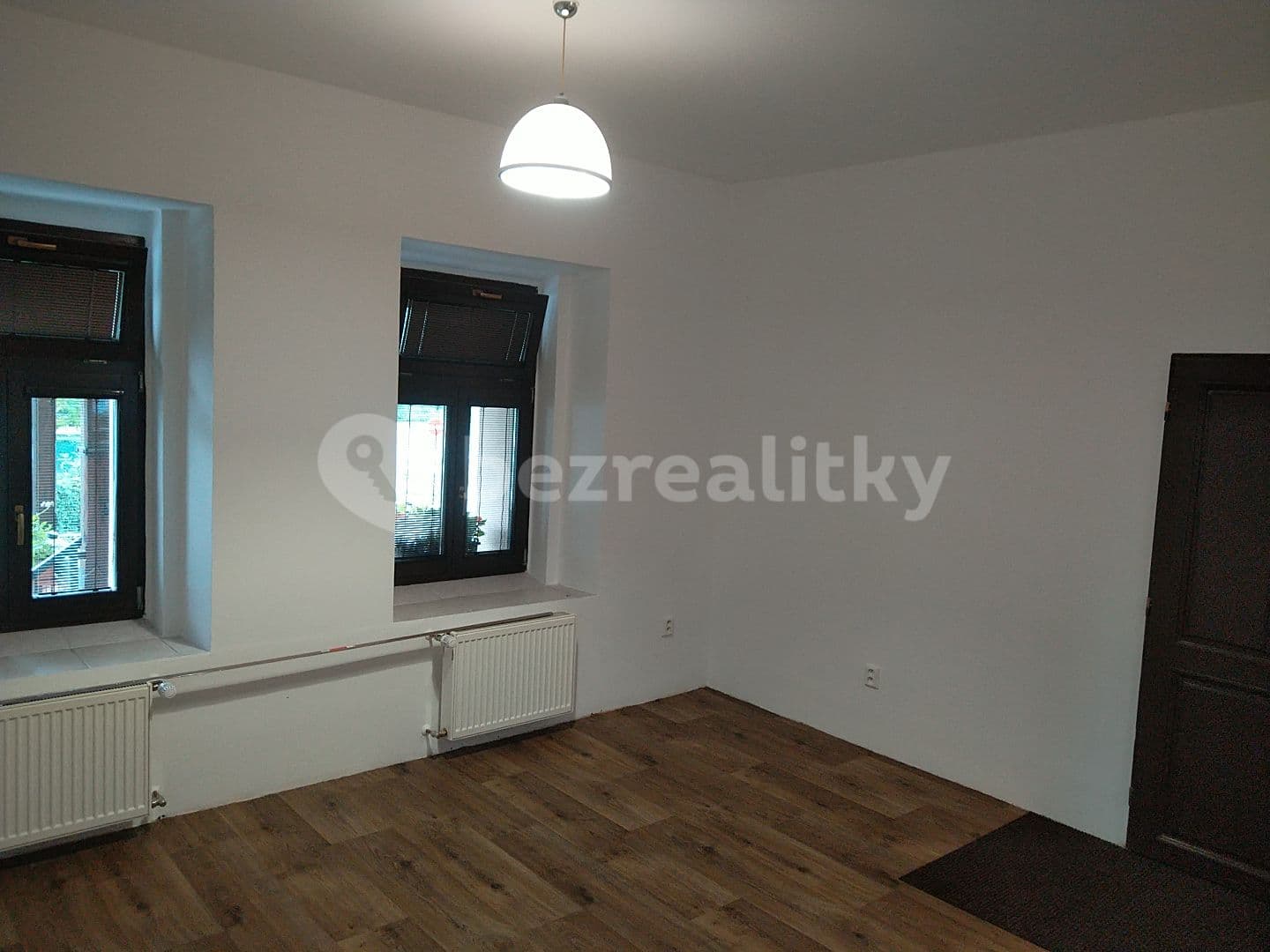 1 bedroom with open-plan kitchen flat to rent, 53 m², Žitavského, Prague, Prague 1 bedroom with open-plan kitchen flat to rent, 53 m², Žitavského, Prague, Prague