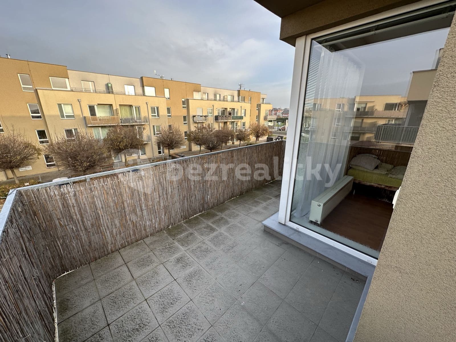 1 bedroom with open-plan kitchen flat to rent, 56 m², Za Dvorem, Brandýs nad Labem-Stará Boleslav, Středočeský Region 1 bedroom with open-plan kitchen flat to rent, 56 m², Za Dvorem, Brandýs nad Labem-Stará Boleslav, Středočeský Region