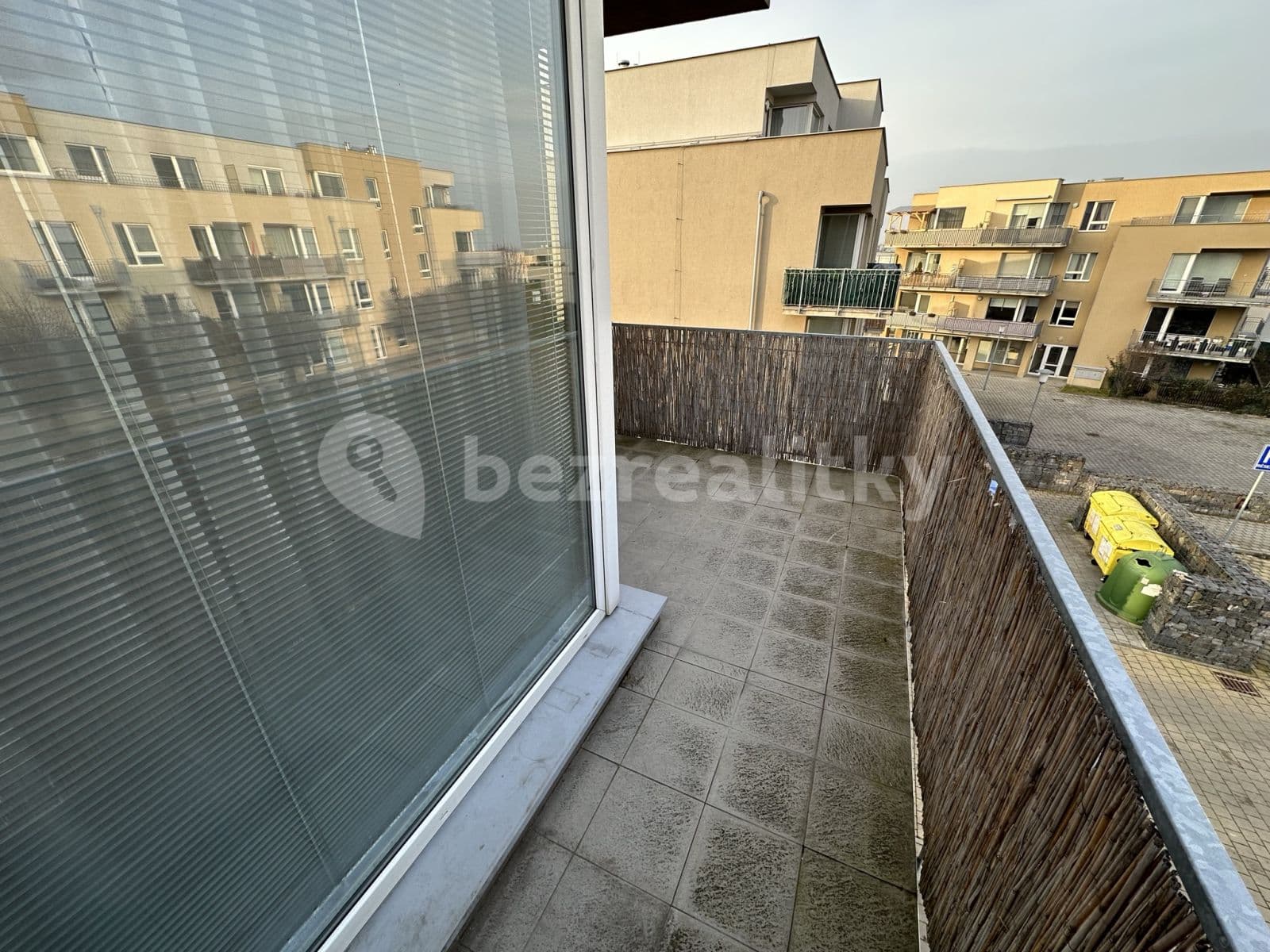 1 bedroom with open-plan kitchen flat to rent, 56 m², Za Dvorem, Brandýs nad Labem-Stará Boleslav, Středočeský Region 1 bedroom with open-plan kitchen flat to rent, 56 m², Za Dvorem, Brandýs nad Labem-Stará Boleslav, Středočeský Region