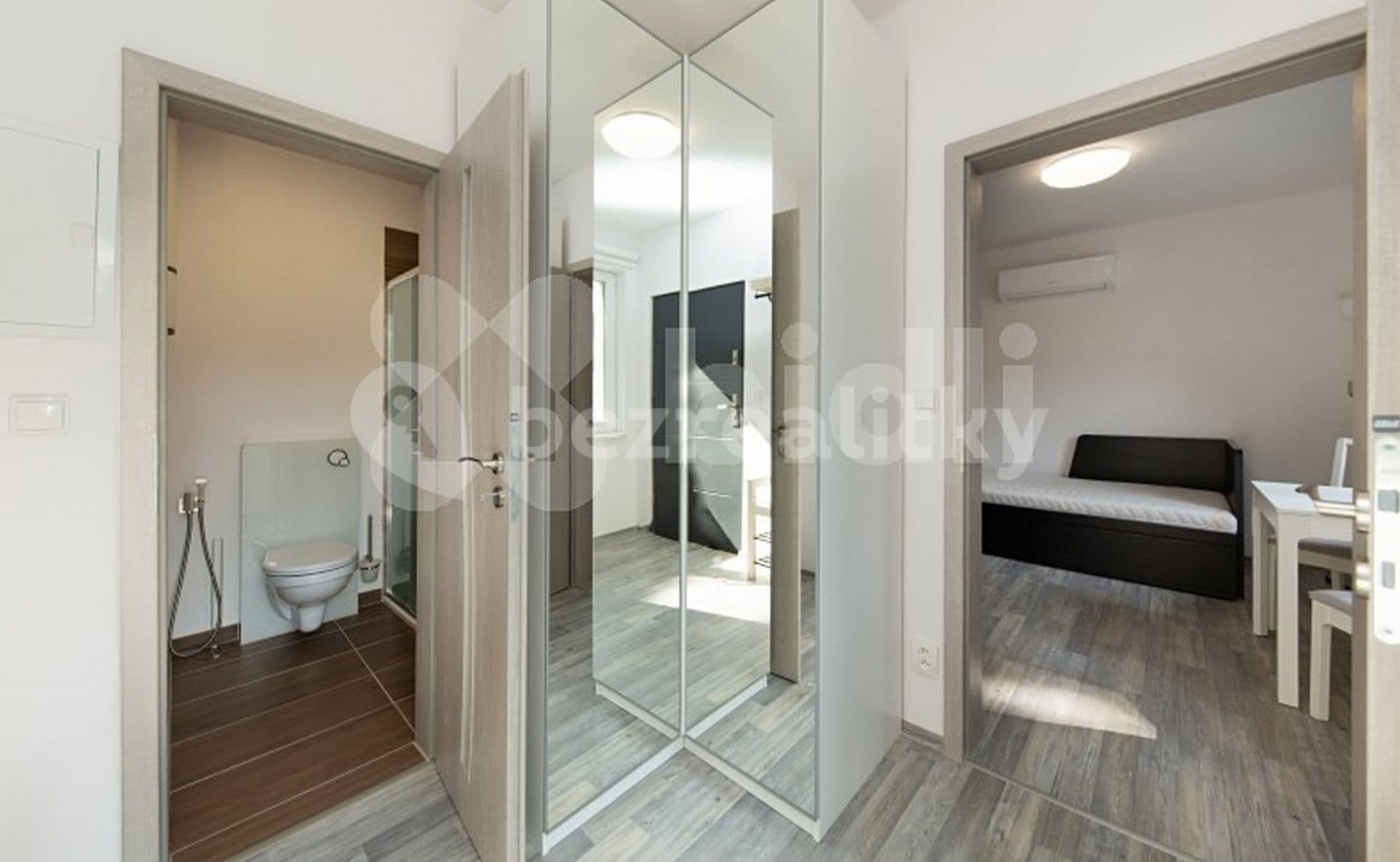 Studio flat to rent, 32 m², Černohorská, Brno, Jihomoravský Region Studio flat to rent, 32 m², Černohorská, Brno, Jihomoravský Region