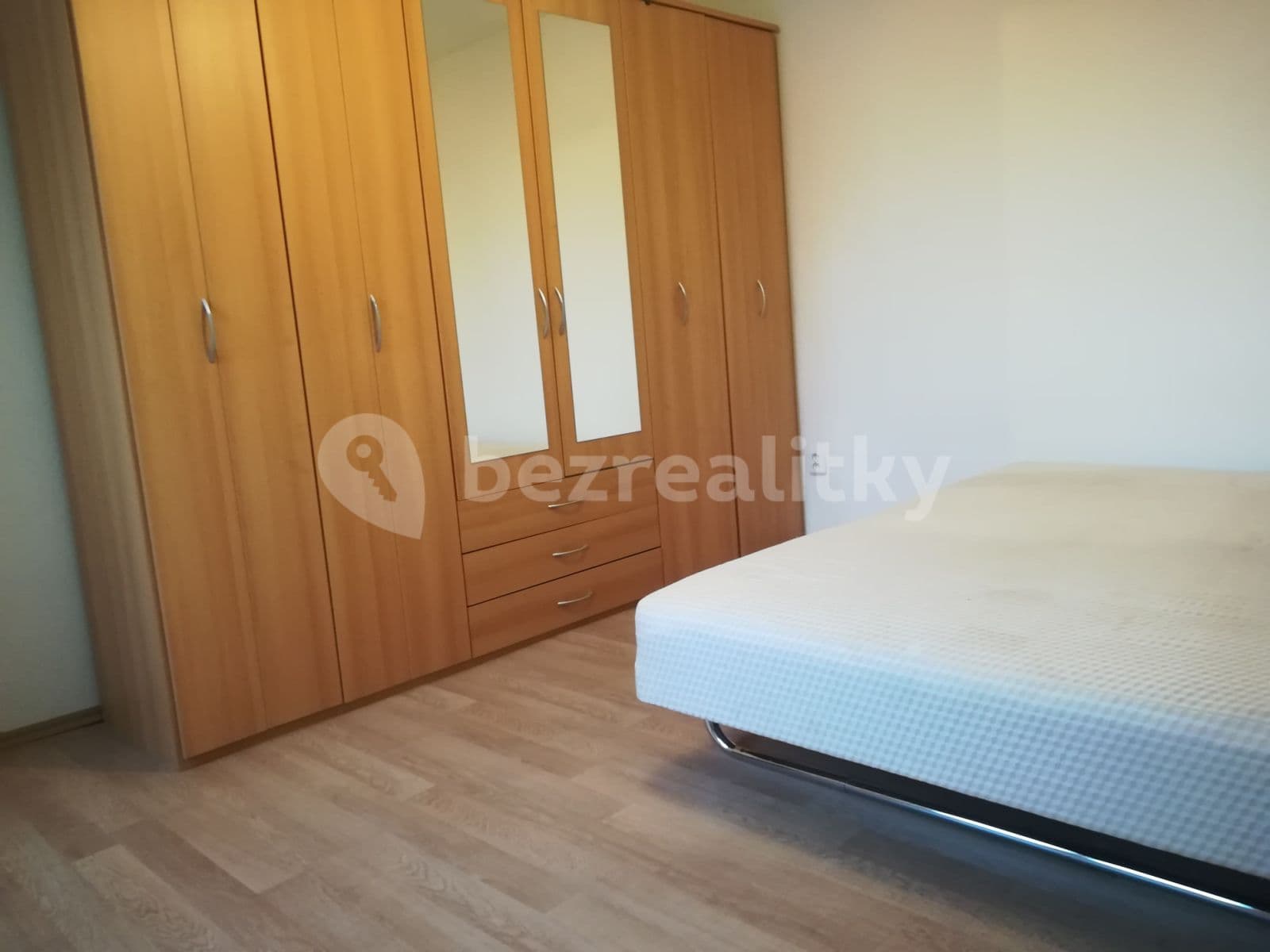 1 bedroom with open-plan kitchen flat to rent, 47 m², Hošťálkova, Prague, Prague 1 bedroom with open-plan kitchen flat to rent, 47 m², Hošťálkova, Prague, Prague