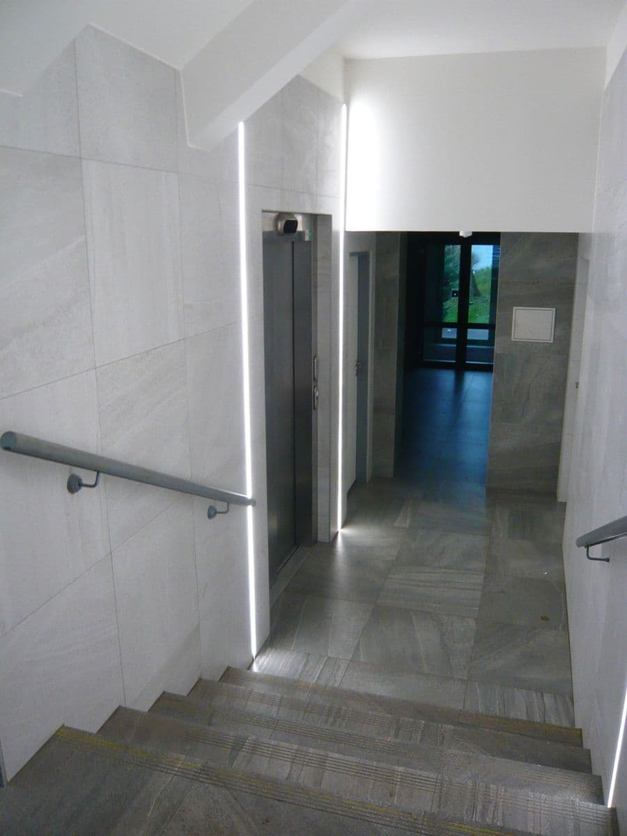 1 bedroom with open-plan kitchen flat to rent, 42 m², Doubravická, Prague, Prague 1 bedroom with open-plan kitchen flat to rent, 42 m², Doubravická, Prague, Prague