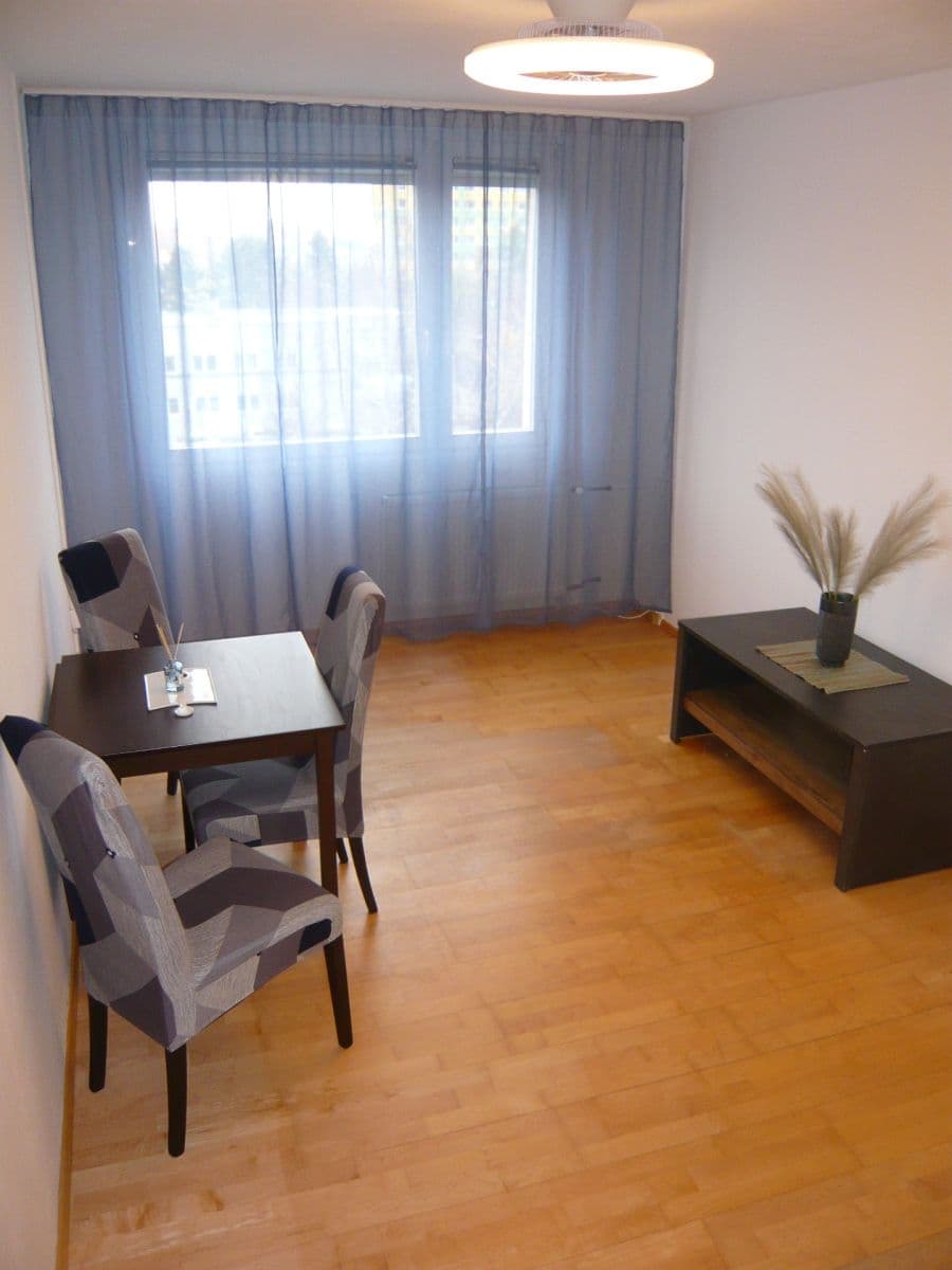 1 bedroom with open-plan kitchen flat to rent, 42 m², Doubravická, Prague, Prague 1 bedroom with open-plan kitchen flat to rent, 42 m², Doubravická, Prague, Prague
