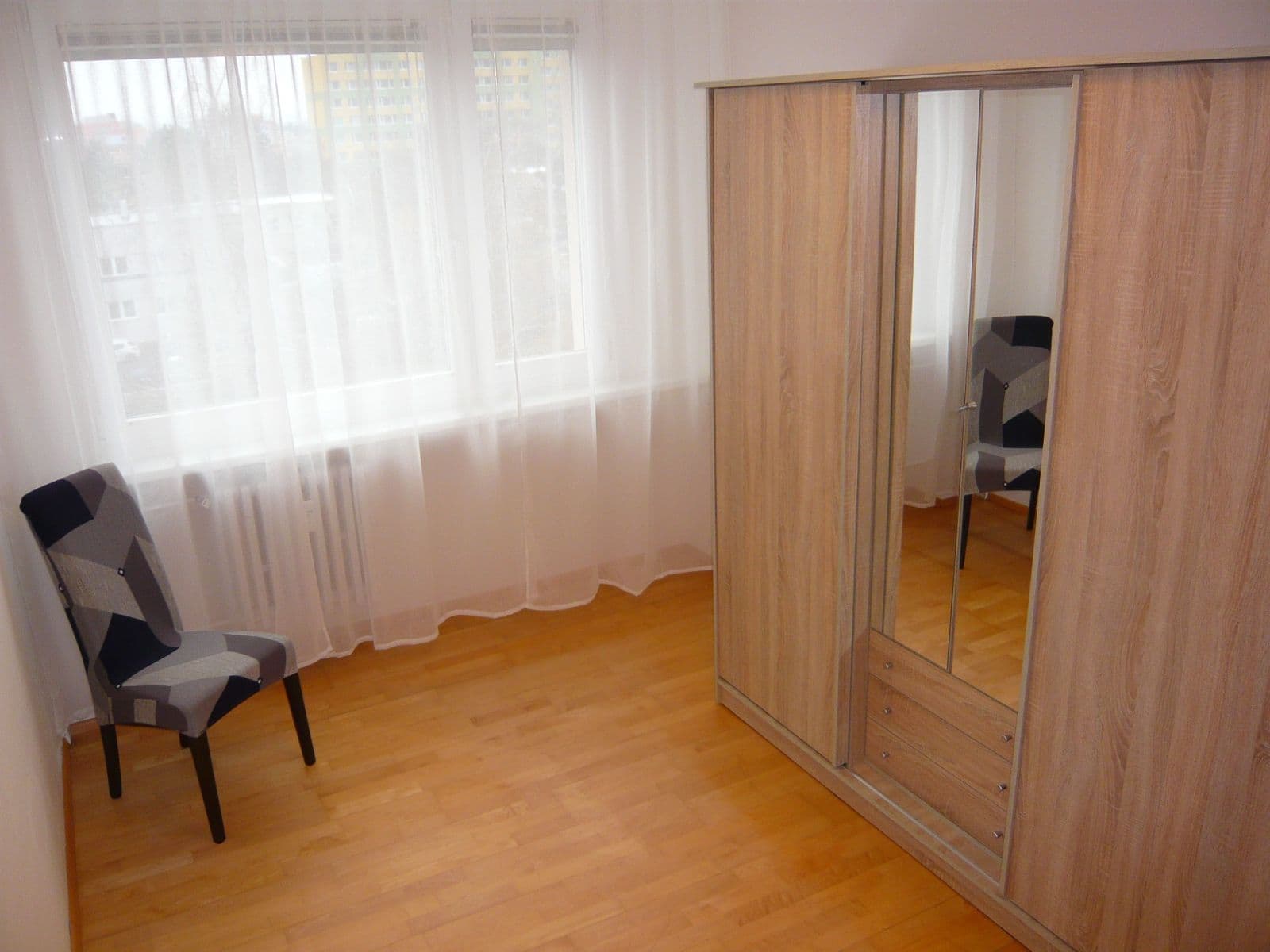 1 bedroom with open-plan kitchen flat to rent, 42 m², Doubravická, Prague, Prague 1 bedroom with open-plan kitchen flat to rent, 42 m², Doubravická, Prague, Prague